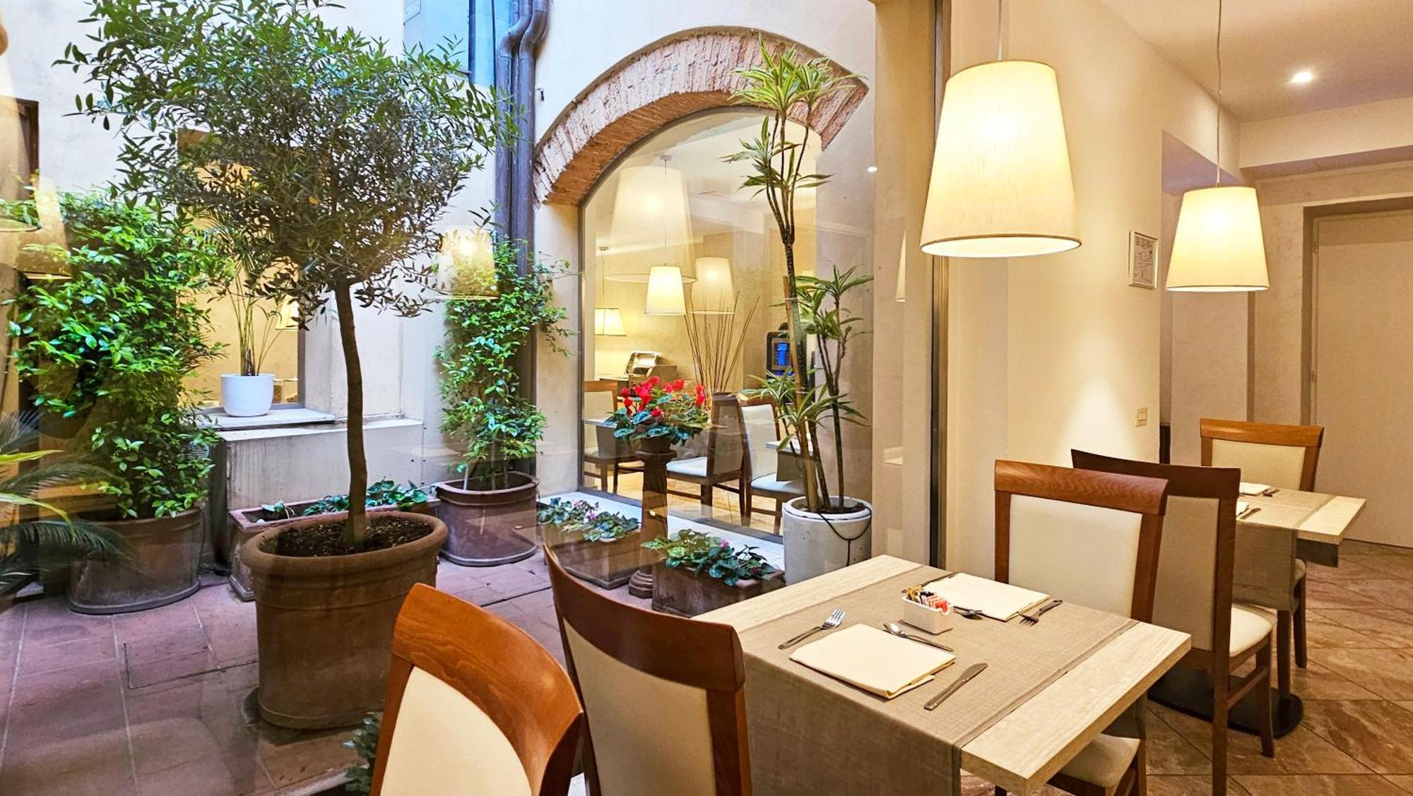 Hotel Atlantic Palace Florencia Exterior foto