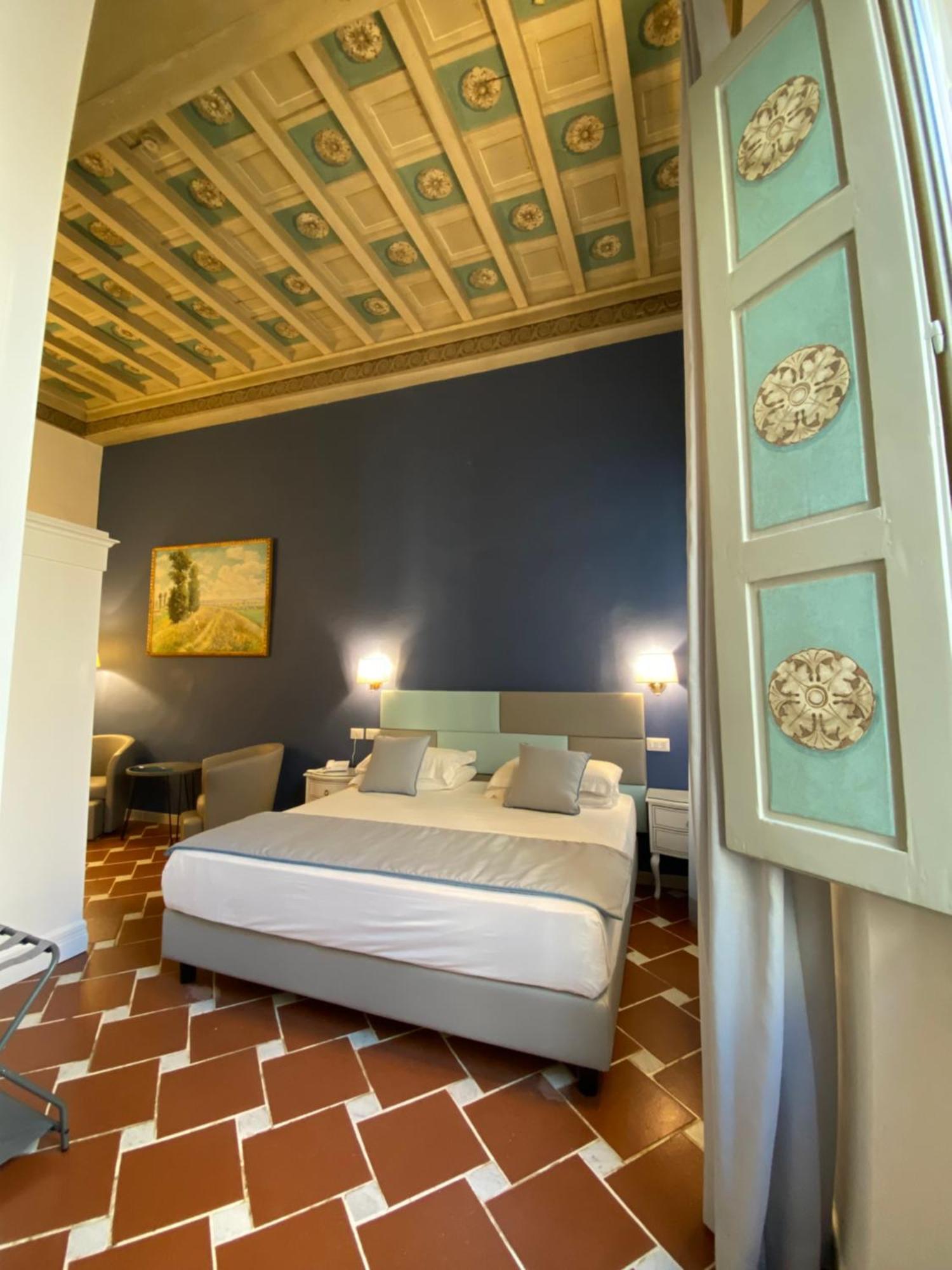 Hotel Atlantic Palace Florencia Exterior foto
