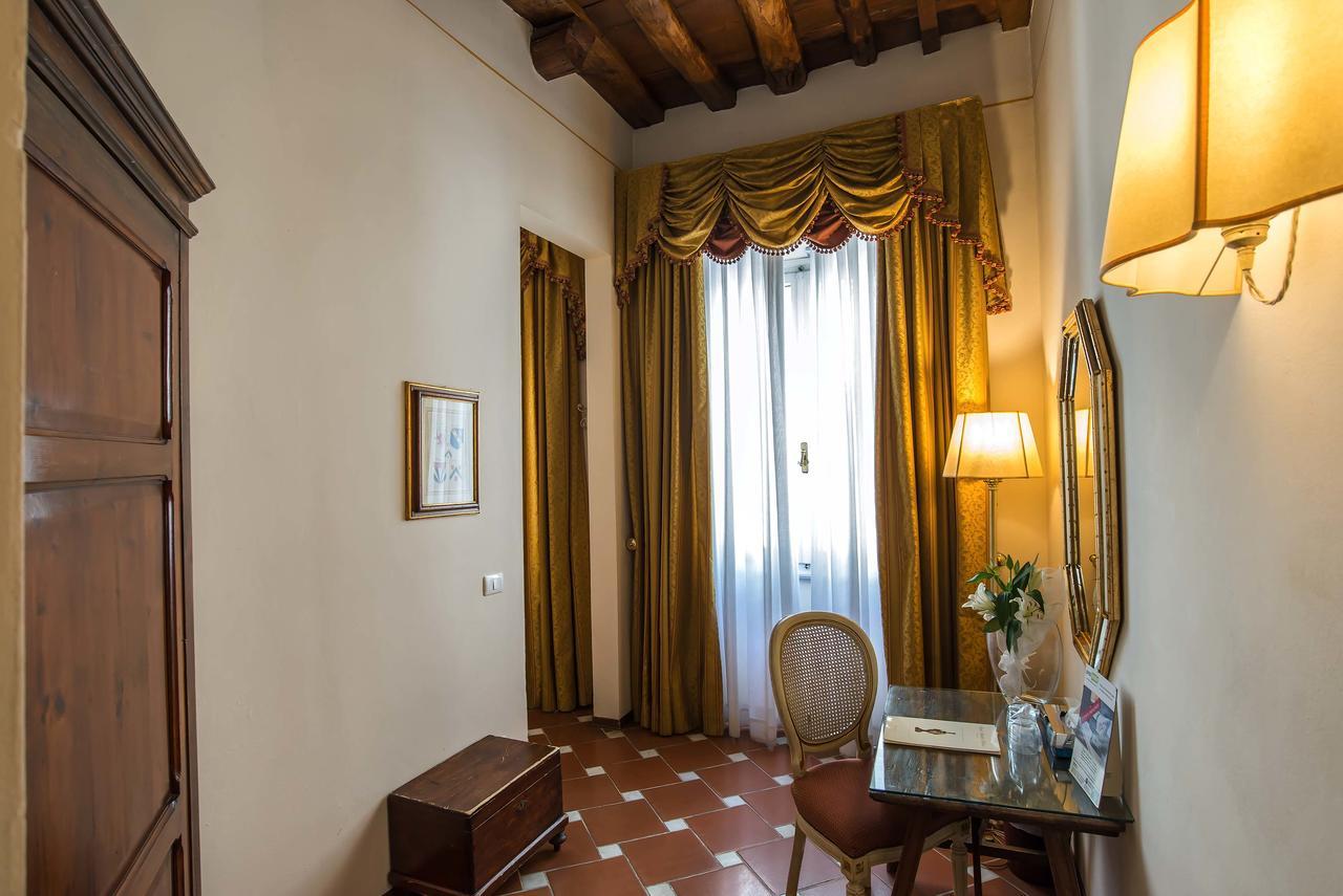 Hotel Atlantic Palace Florencia Exterior foto